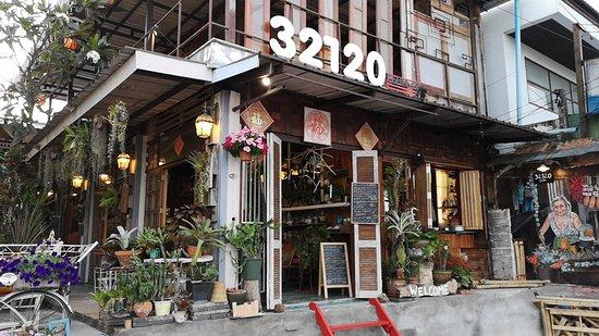 32120 Coffee Cafe